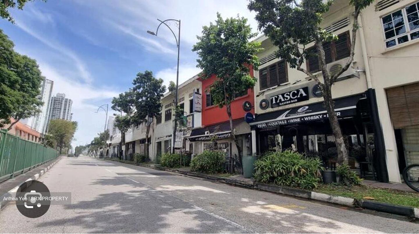 Jalan Beringin (D15), Retail #496965521